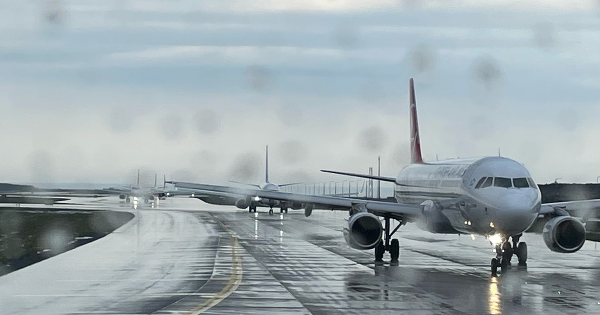 Авиарейс Nижний Новгород &mdash; Сочи столкнулс...