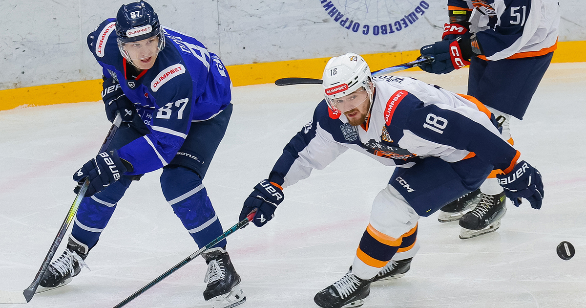 Хоккейный клуб &laquo;Торпедо-Горький&raquo; из...