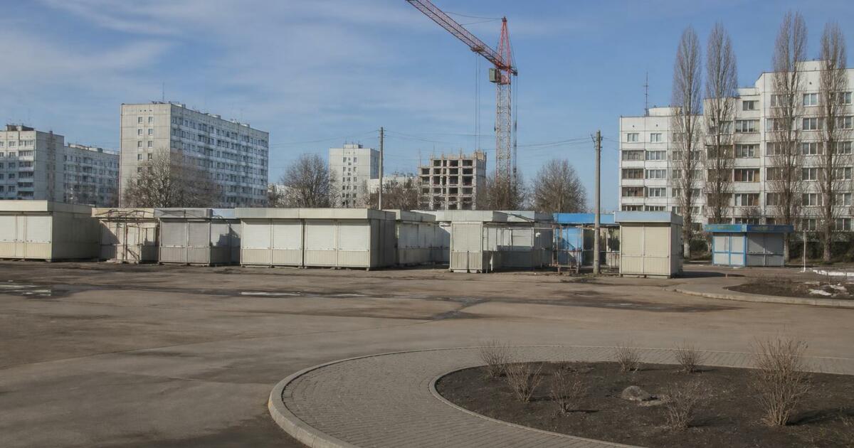 В Нижнем Новгороде на месте Заречного рынка пла...