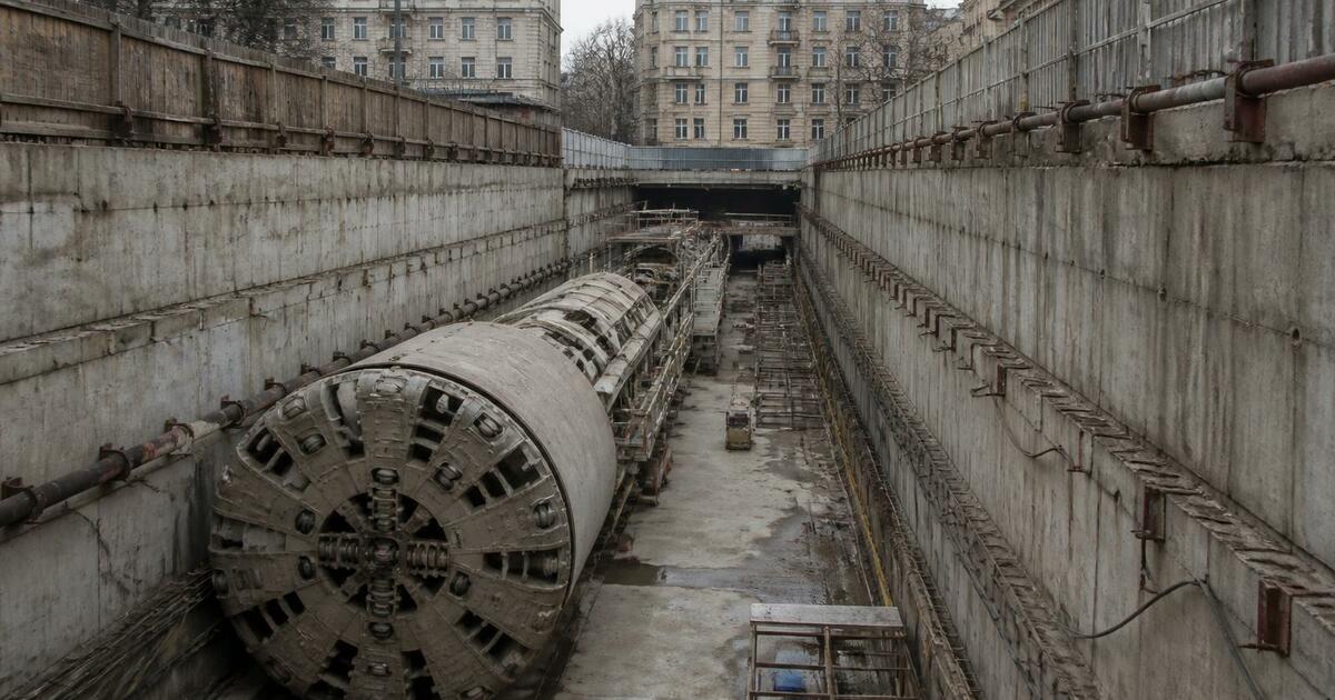 В Нижнем Новгороде началась проходка тоннеля метро от «Горьковской» В Нижнем Новгороде началась проходка левого тон...
