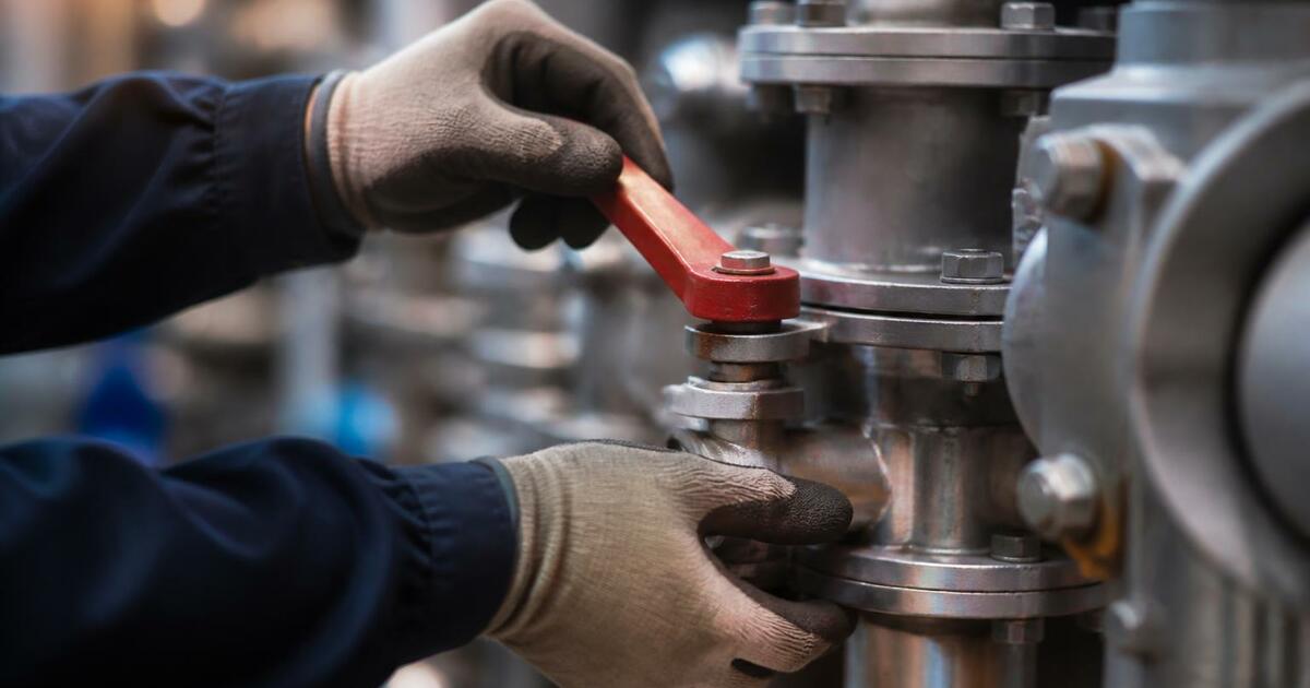 Штрафы за неубранный снег с крыш хотят увеличить в Нижегородской области В Нижегородской области планируют увеличить штр...
