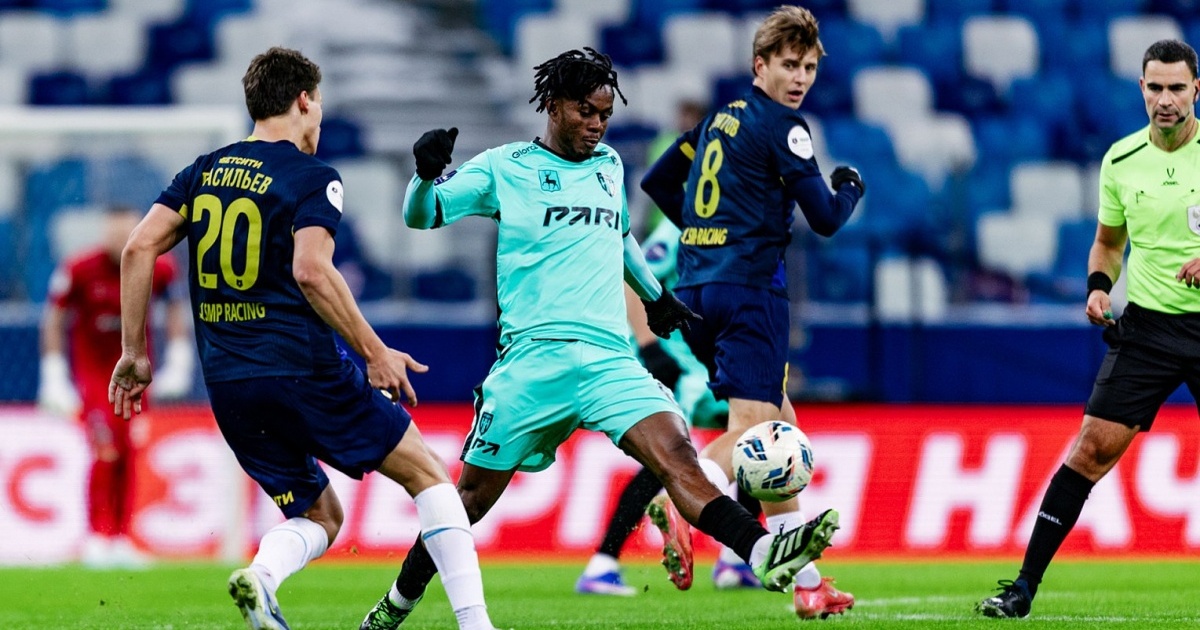 «Пари Нижний Новгород» обыграл «Сочи» со счетом 2:1 Футбольный клуб «Пари Нижний Новгород&raq...