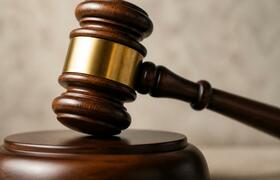 Суд обязал снести часть ресторана «Камелот» в Н...
